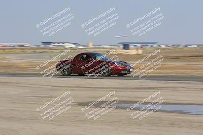 media/Sep-20-2025-Extreme Speed (Sat) [[1fcc23683c]]/Orange (Mid Intermediate)/Session 1 (Sunset)/